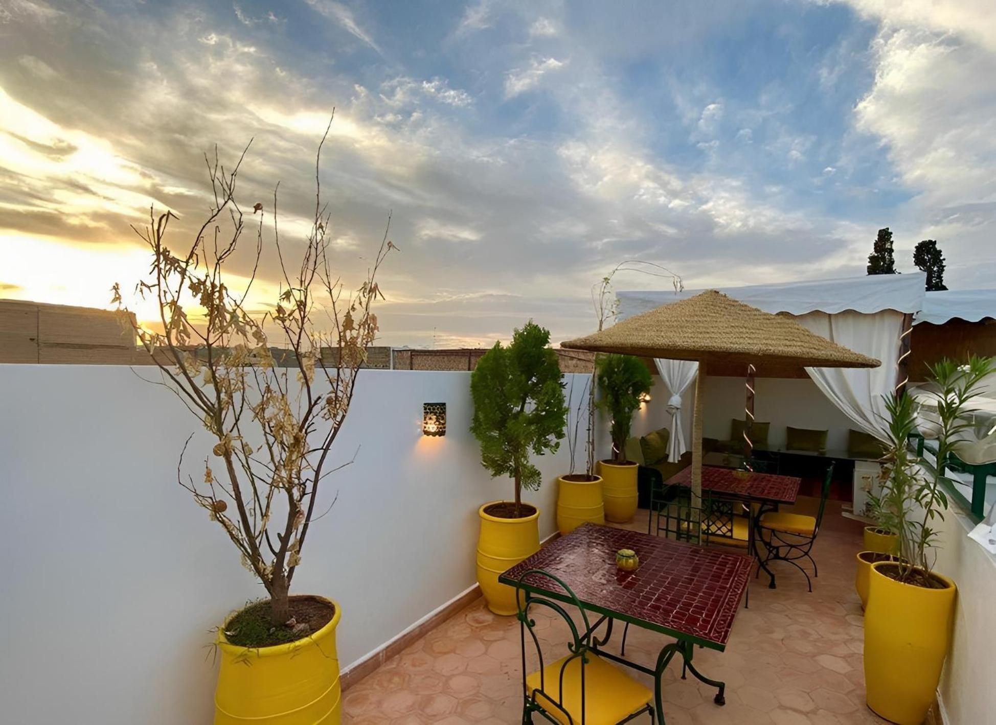Riad Iklil Marrakesh Exterior photo
